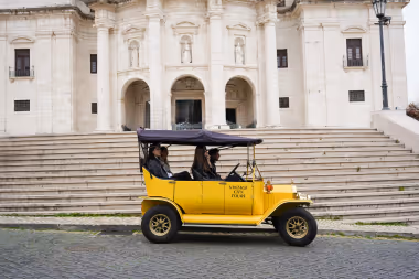 Lisbon Vintage Tours TukTuk